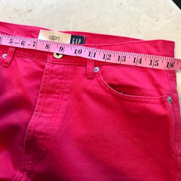 Gap button up capri pants  Size 10 - Picture 9 of 11